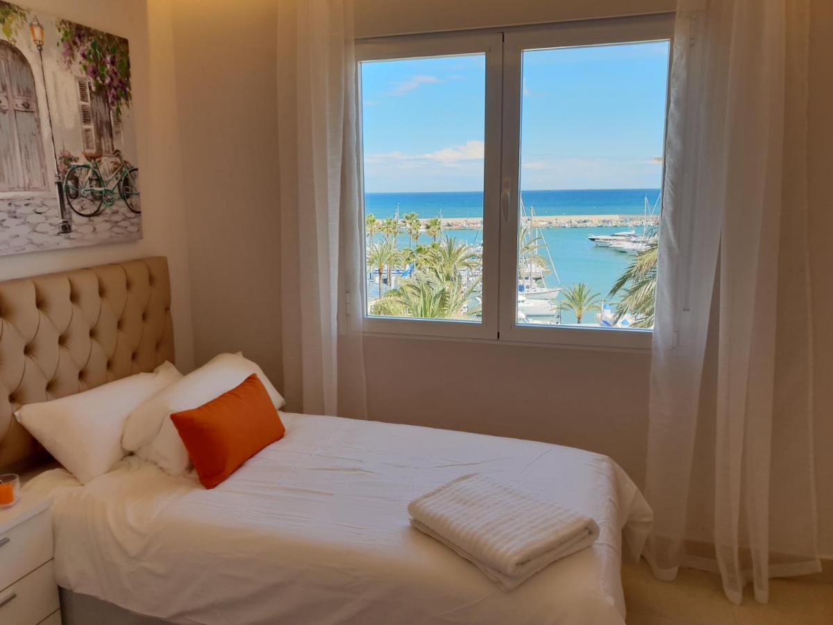 Fantastic Apartment In Front Of The Sea & Marina إِستيبونا المظهر الخارجي الصورة